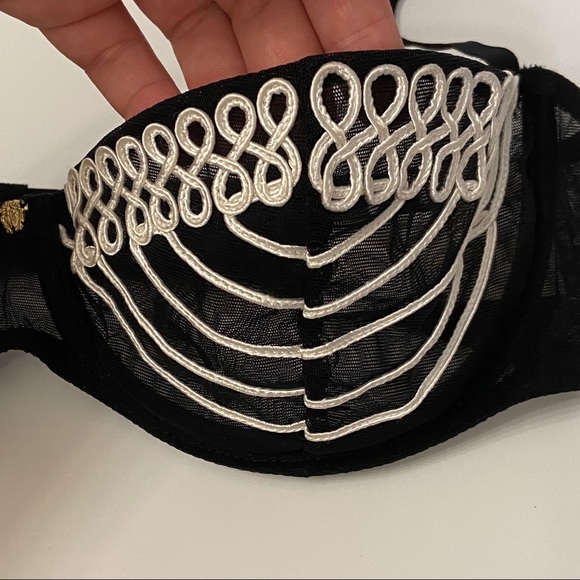 NWT Versace Intimo Black White Mesh Embroidered Bra XL - Picture 4 of 15